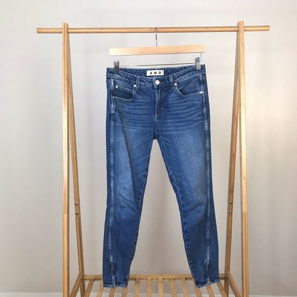 AMO • Twist Zip Skinny Jeans Sapphire Wash Size 27